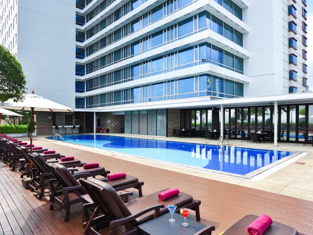 Eastin Hotel Makkasan, Bangkok - Sha Extra Plus Exterior foto